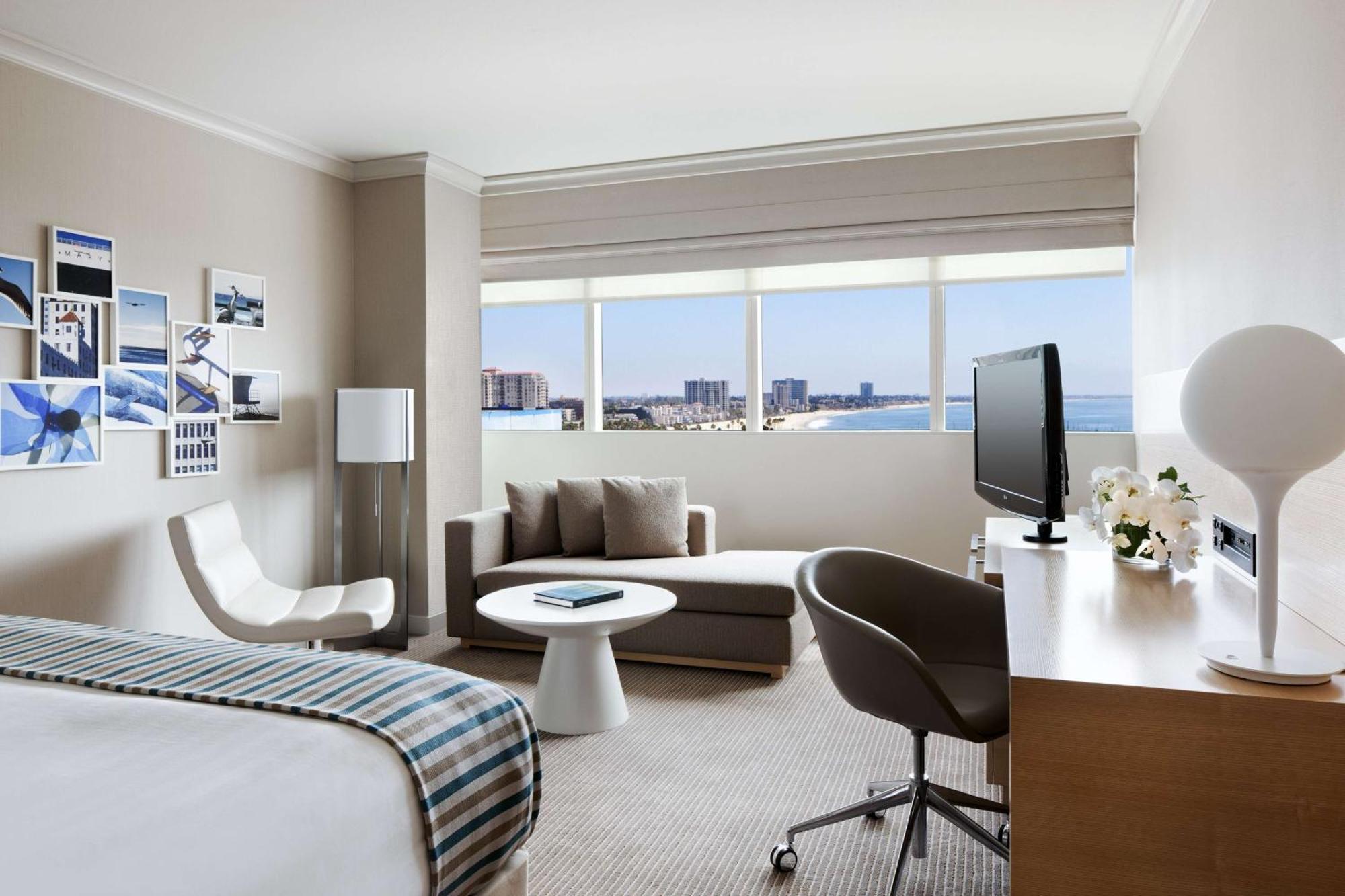 King Room,684389073:JPEG